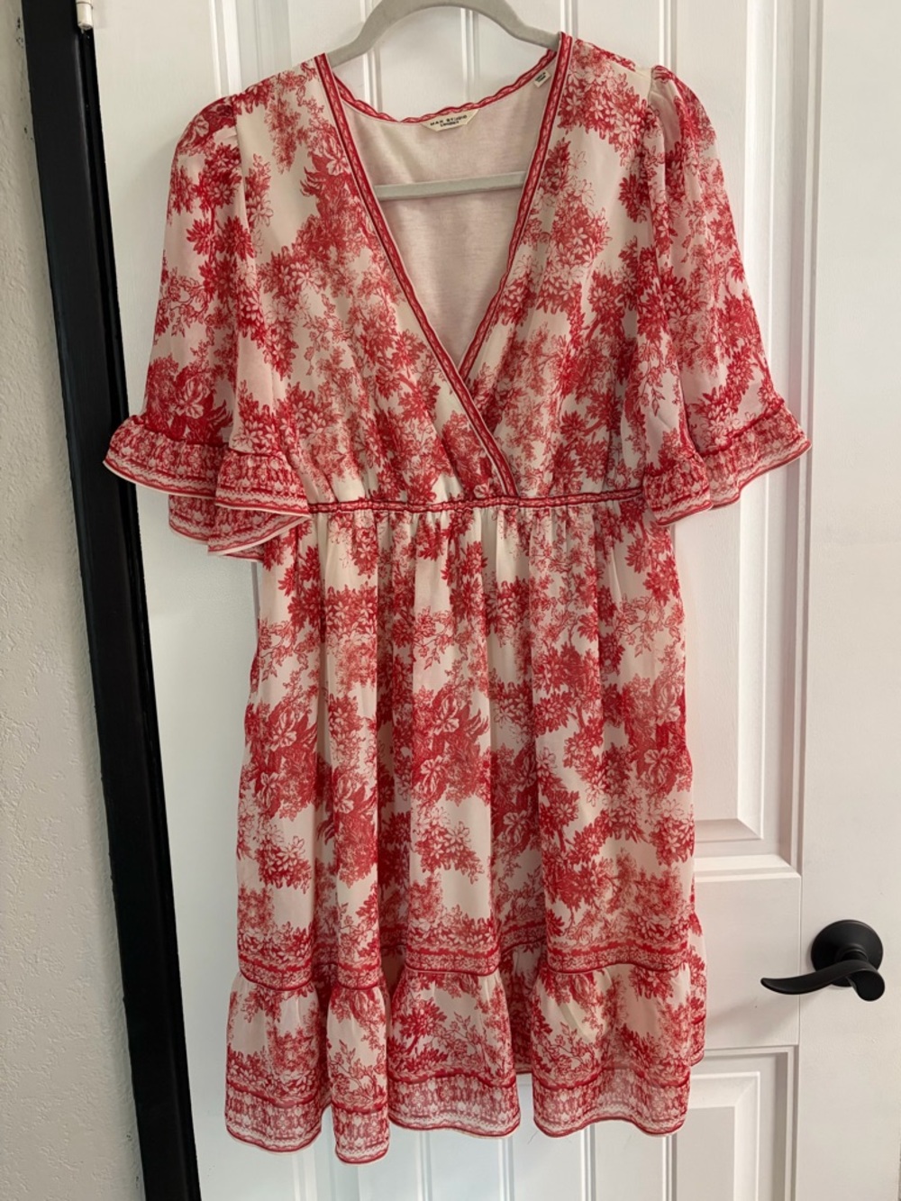Red and Ivory Floral Wrap-Style Dress Max Studio